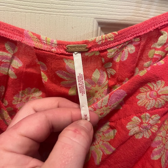 MOLLY SLEEVELESS COTTON TUNIC IN HOLLYHOCK COMBO medium - Picture 5 of 7